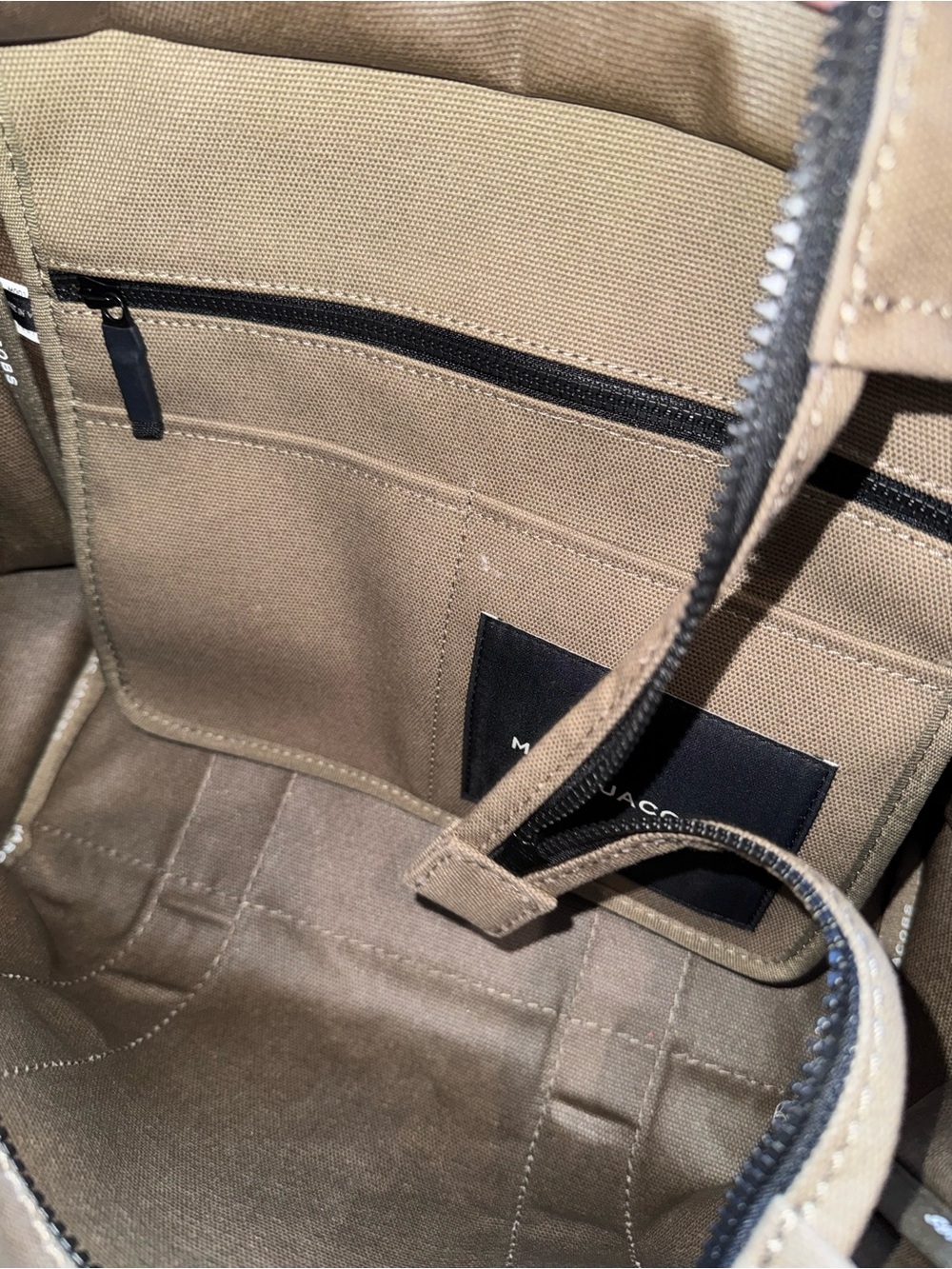 Marc Jacobs THE CANVAS MEDIUM TOTE BAG in Slate Green - Picture 8 of 8